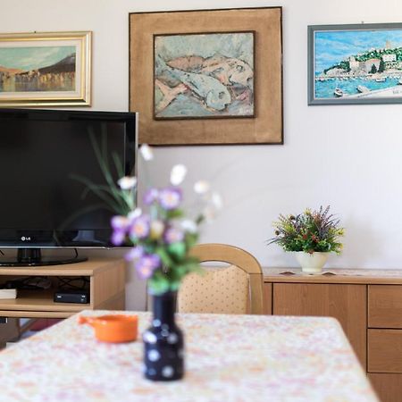 Apartment Glorija With Balcony Baška Exteriör bild
